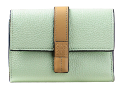 ﾚｻﾞｰｺﾝﾊﾟｸﾄ財布